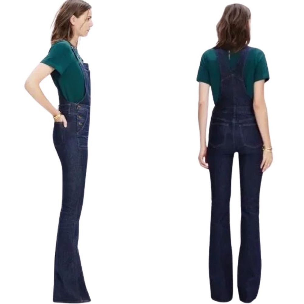 Madewell Flea Market Flare Denim Overall - Dark Washed indigo Style E3383